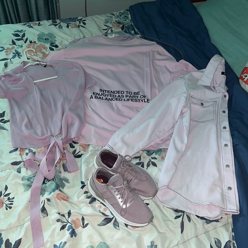 Lilac outfit- adidas (9.5) oversized t shirt (S) jacket (6) top (M)